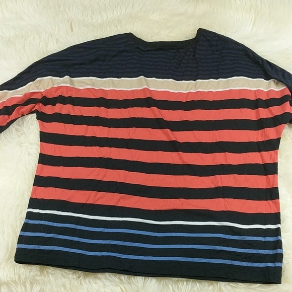 Liz Claiborne Red & Black striped top - Picture 4 of 4